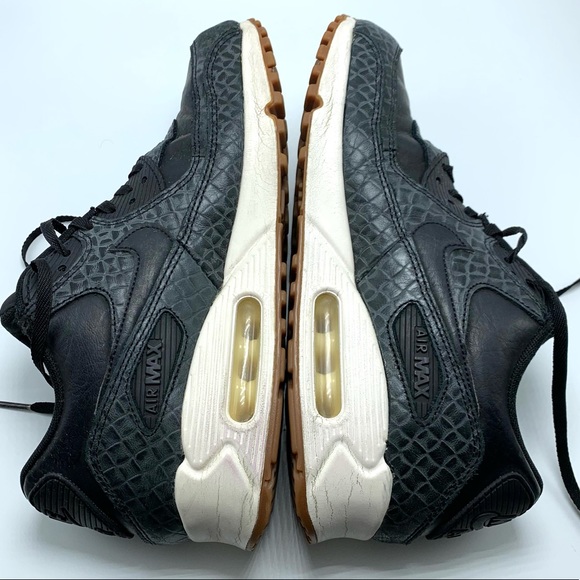 Women’s Nike Air Max 90 SE - Picture 3 of 13